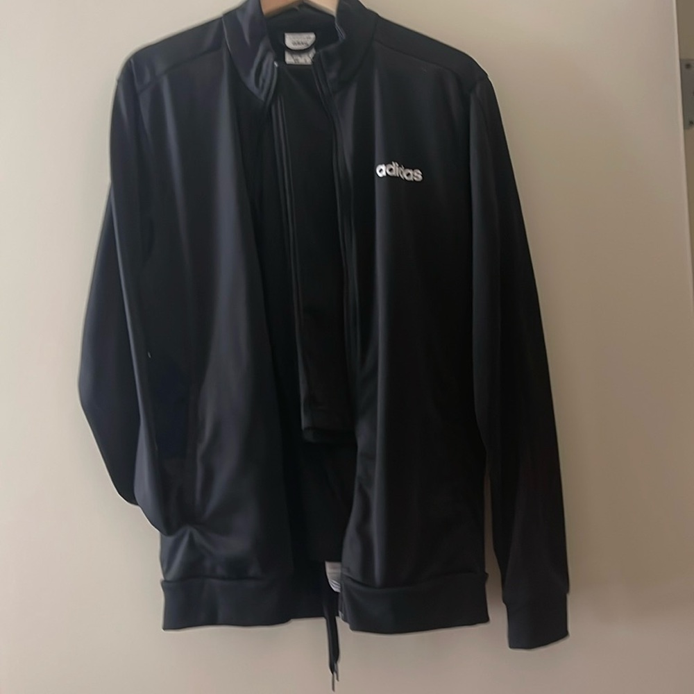 🐾 SOLD🐾 Adidas jacket and pants set